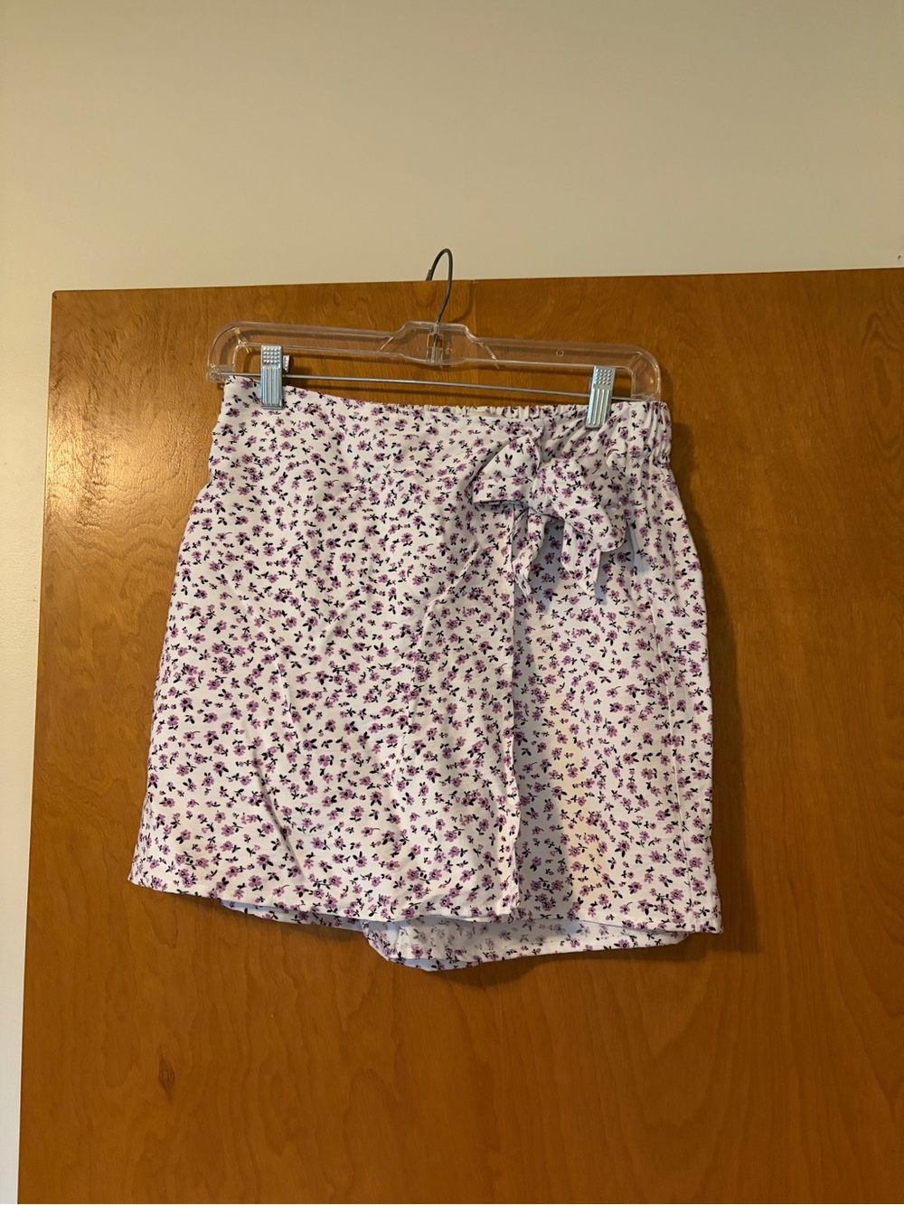 LOFT White Mini Skort with Purple Floral Print